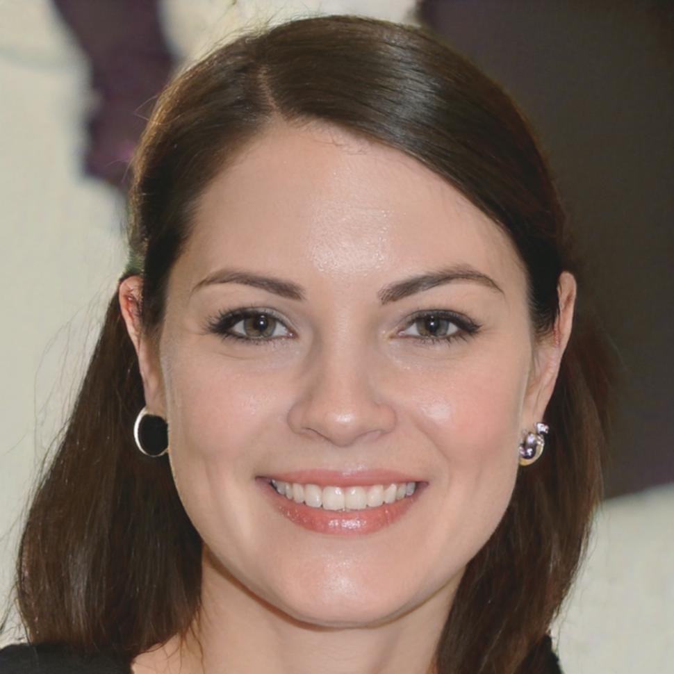 Zelda Hawthorne, Senior Budget Analyst